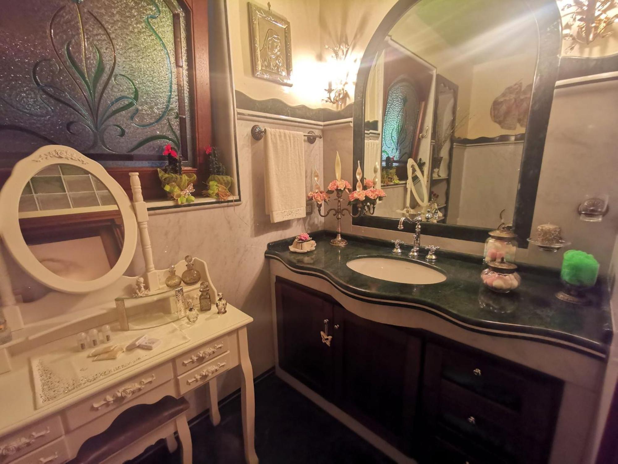 Queen'S Luxurious House ガリポリ エクステリア 写真