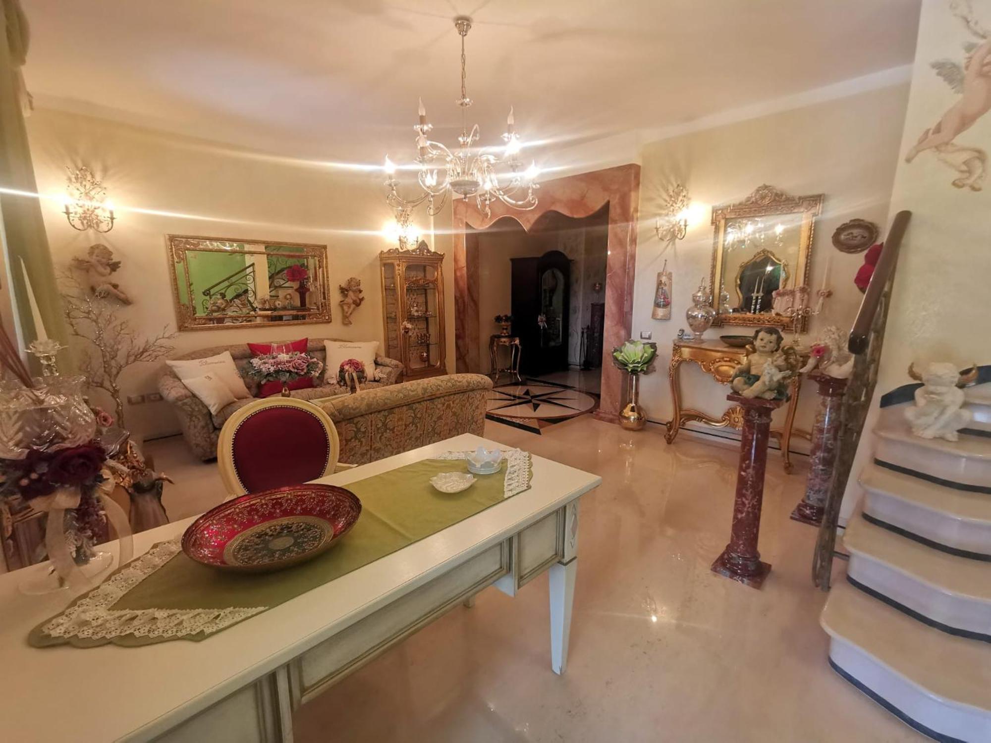Queen'S Luxurious House ガリポリ エクステリア 写真