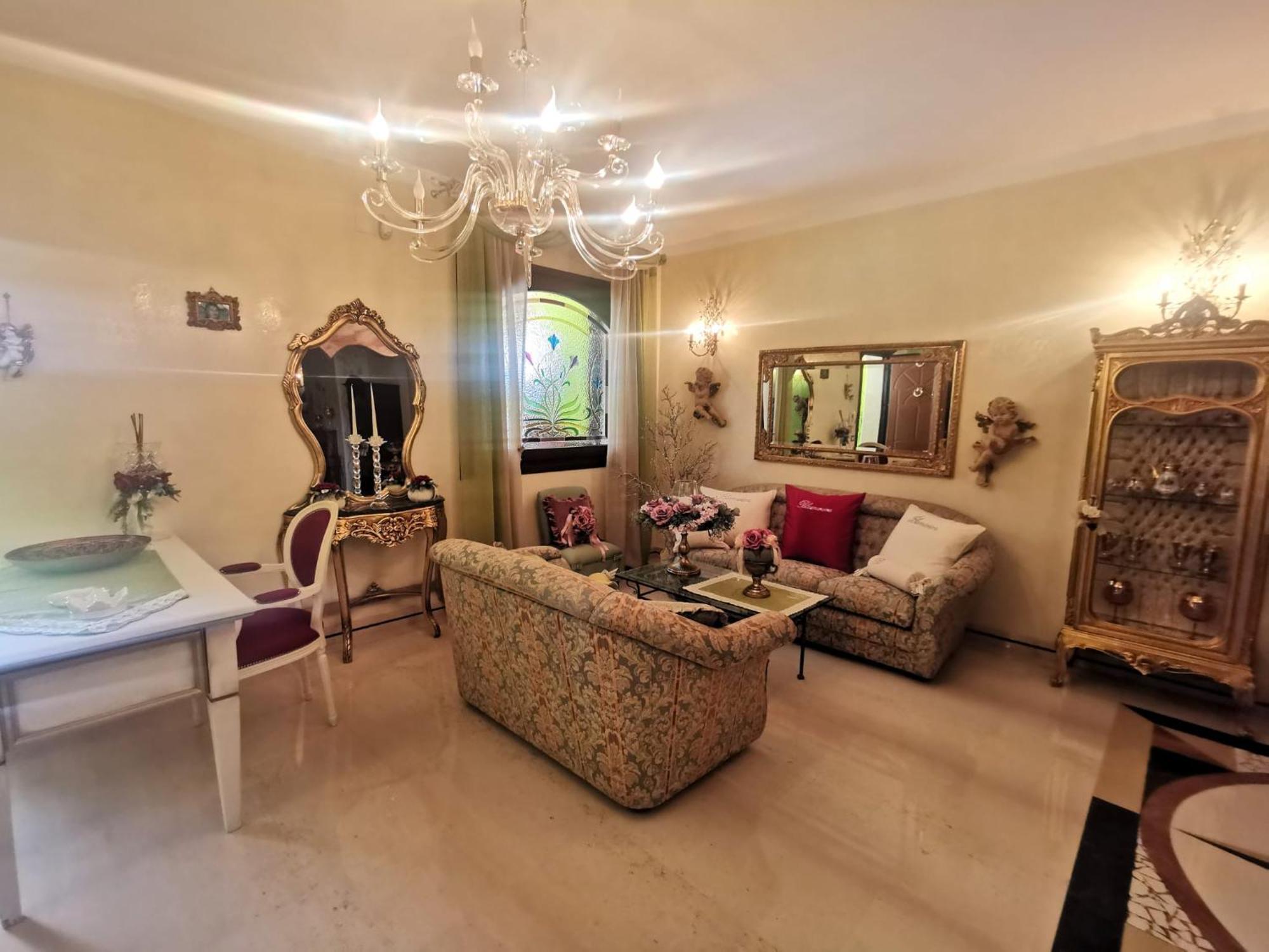 Queen'S Luxurious House ガリポリ エクステリア 写真