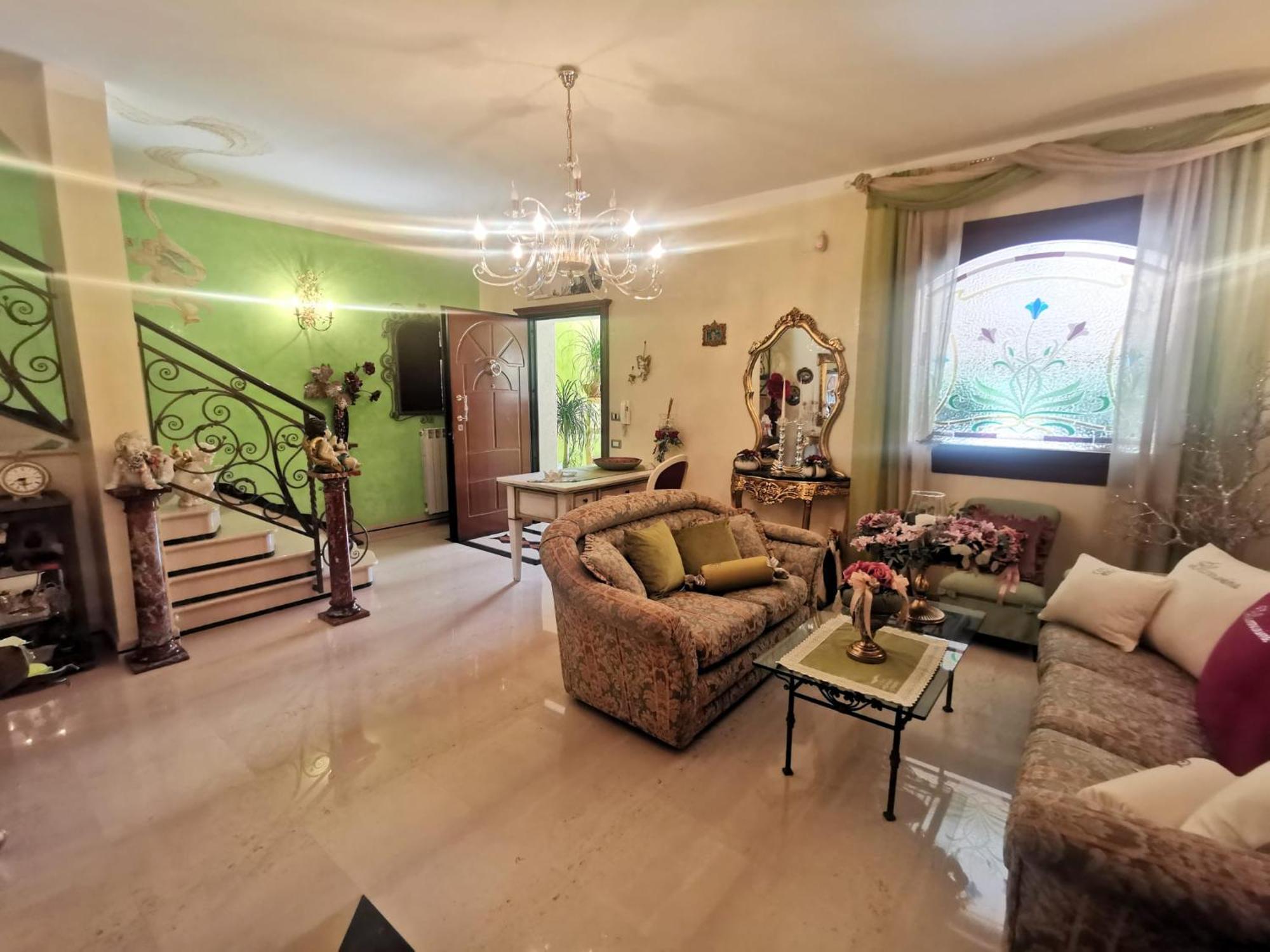 Queen'S Luxurious House ガリポリ エクステリア 写真
